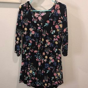 Quarter sleeve dress